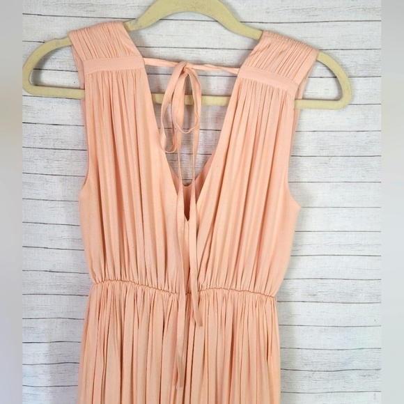 Elegant Cream Maxi Dress - Picture 11 of 15